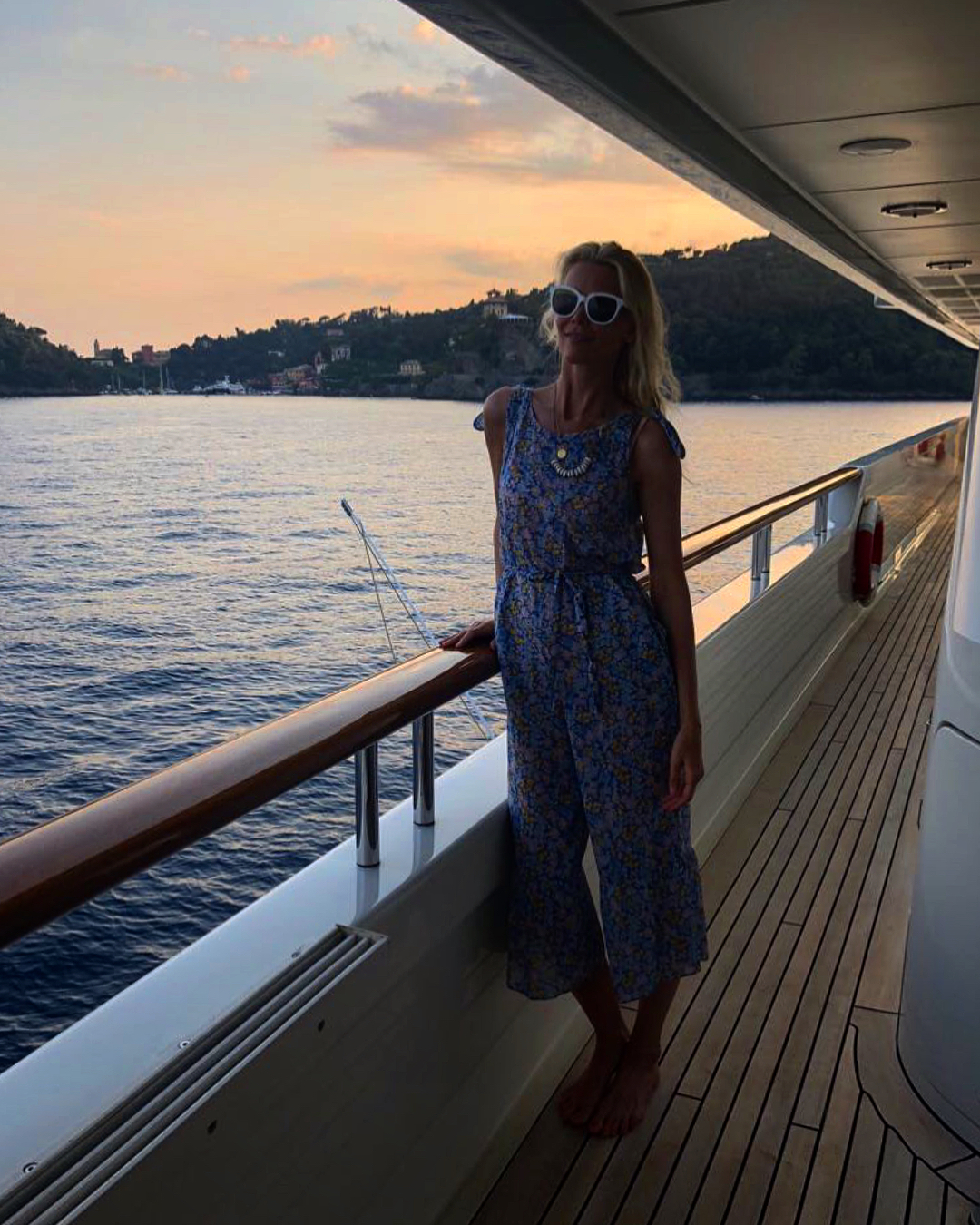 Від хіпі до ділової жінки: топ-3 стильних літніх образів від Клаудії Шиффер